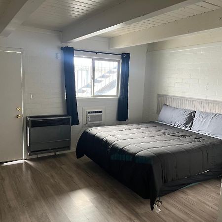 بوكاتيلو Thunderbird Motel المظهر الخارجي الصورة