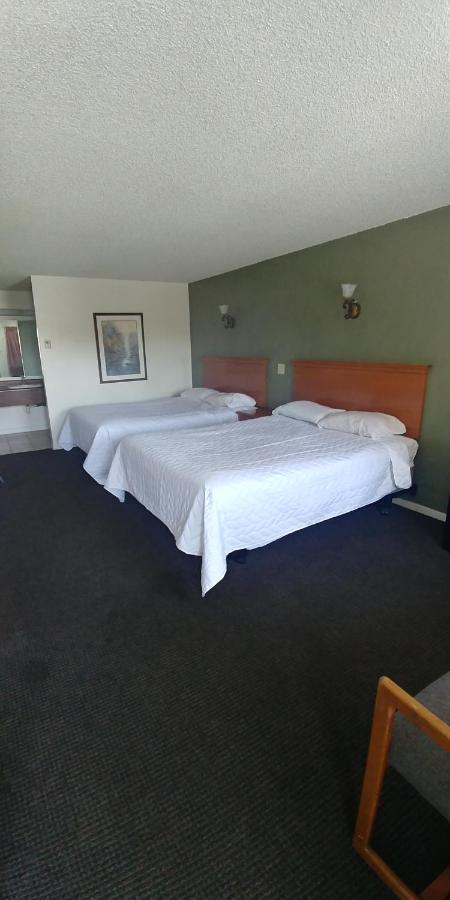 بوكاتيلو Thunderbird Motel المظهر الخارجي الصورة