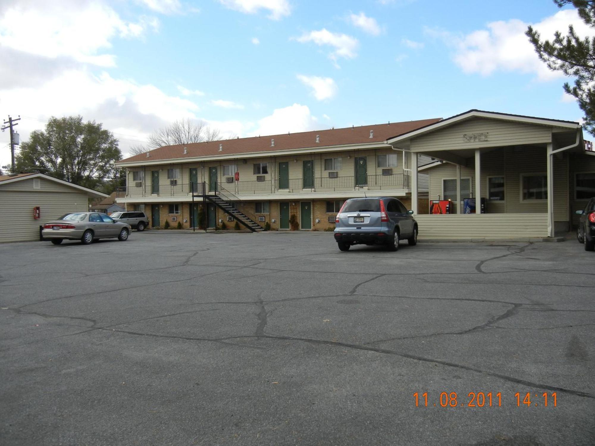 بوكاتيلو Thunderbird Motel المظهر الخارجي الصورة